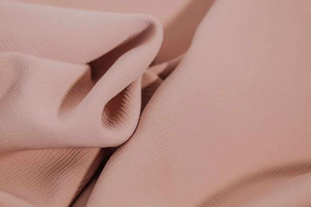 Two-Way Stretch vs Four-Way Stretch Fabric: What Activewear Brands Should Choose 1 two-way stretch vs four-way stretch fabric for activewear