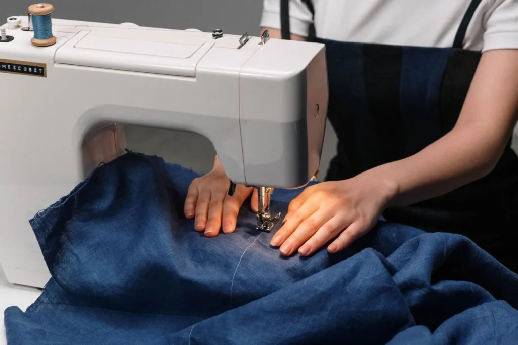 Types of Stitching Used in Sportswear Manufacturing 1 Sportswear stitching types used in performance apparel manufacturing