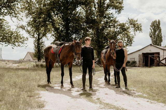 Silicone Grip Breeches vs Suede Seat